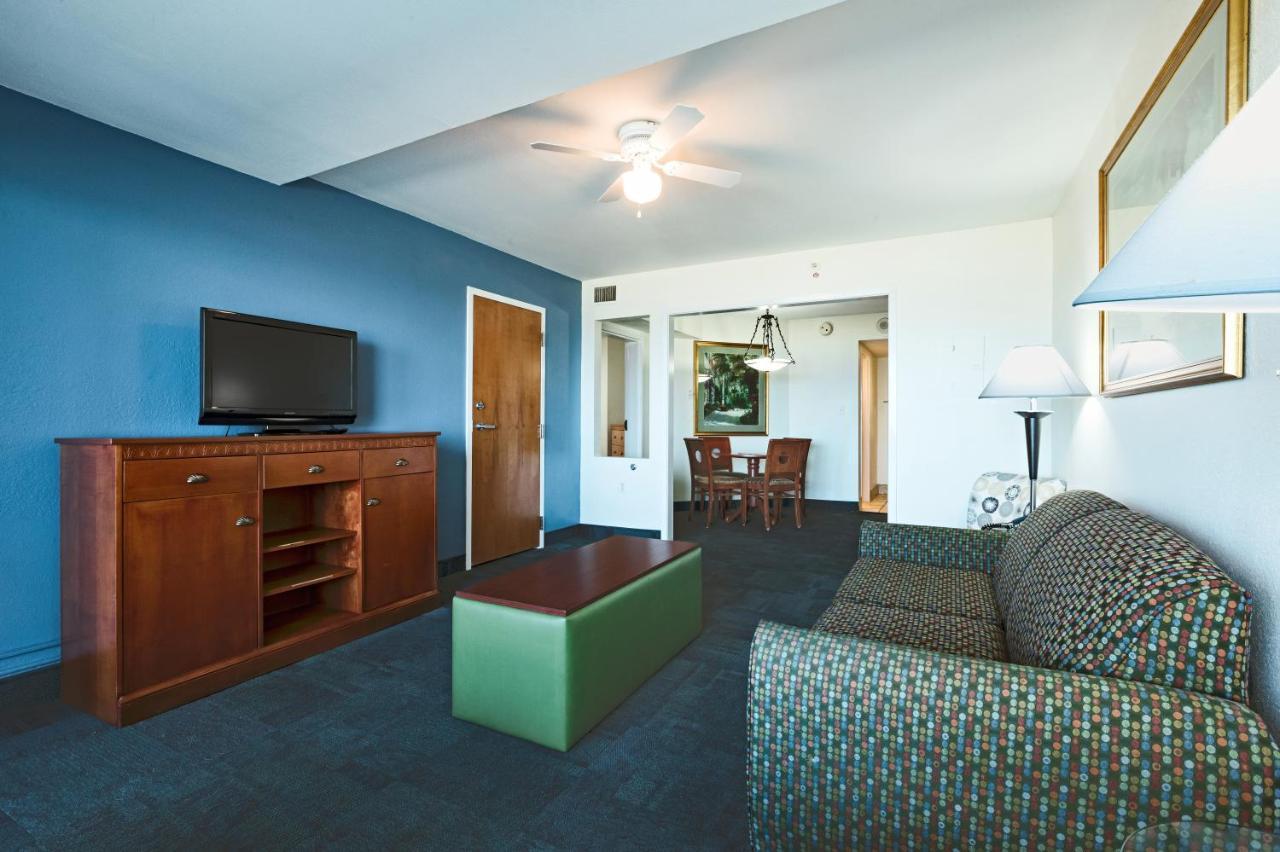 Ocean Sands Resort, Oceanfront, Virginia Beach By Vacatia Exterior foto