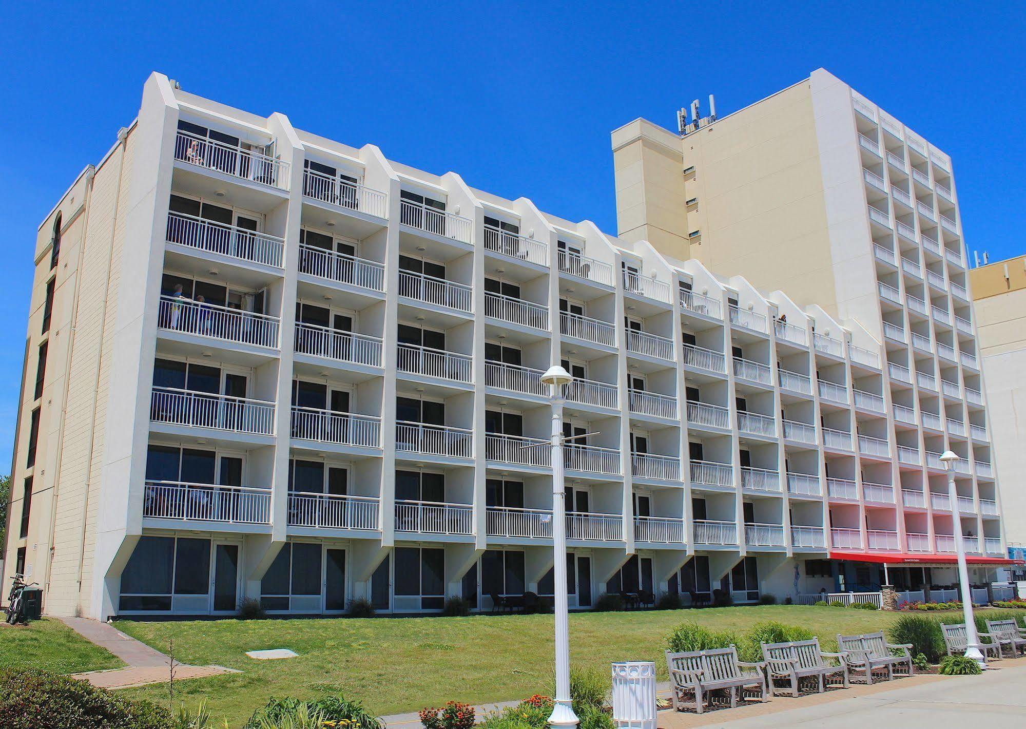 Ocean Sands Resort, Oceanfront, Virginia Beach By Vacatia Exterior foto